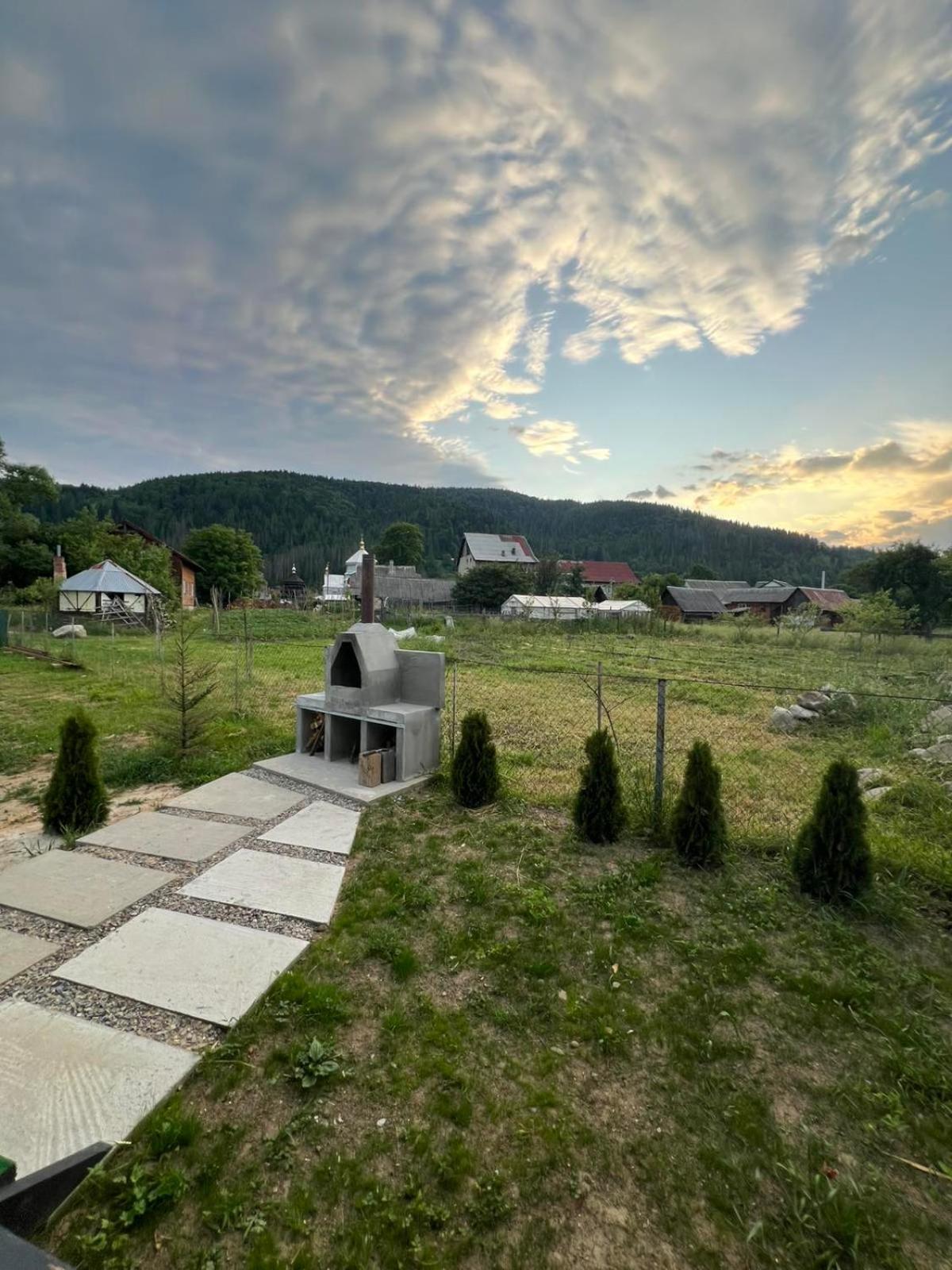 Privat-villa-котедж * Mikuliczyn