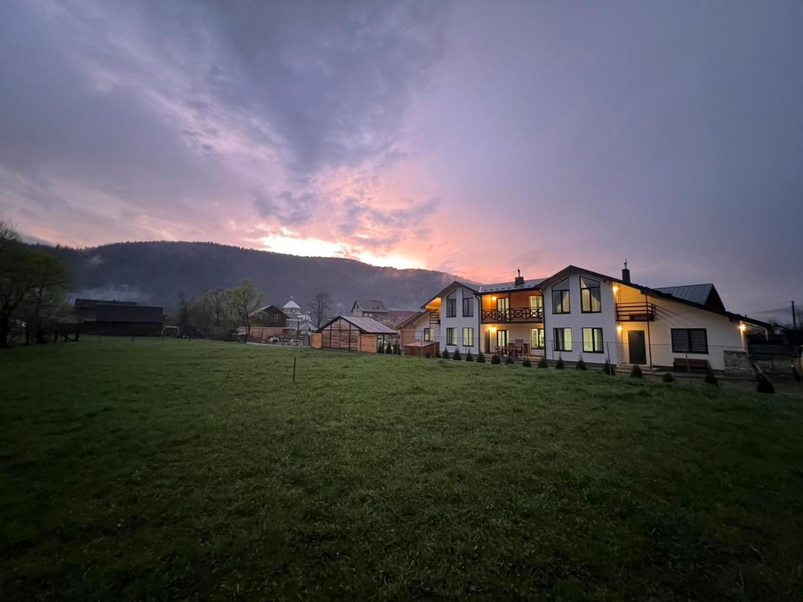 Apartament Privat-villa-котедж Mikuliczyn
