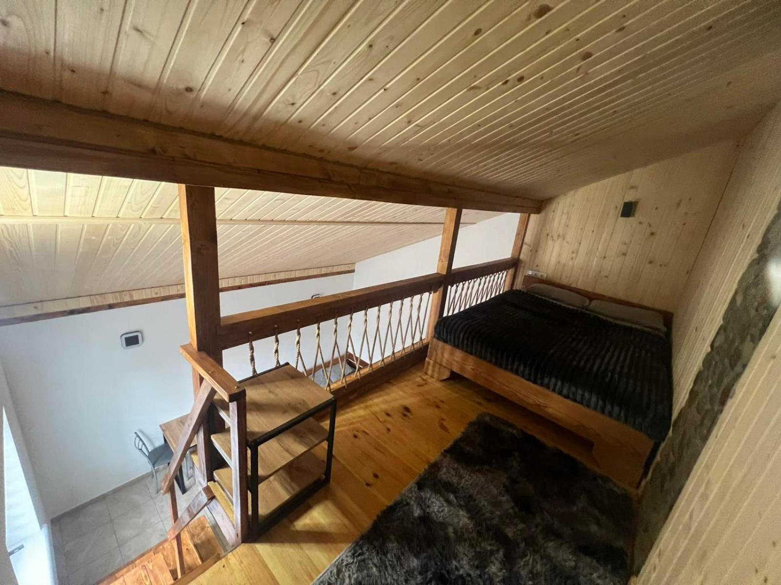 Privat-villa-котедж * Mikuliczyn